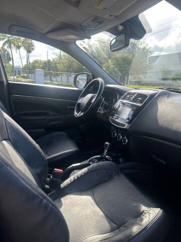 2017 Mitsubishi Outlander Sport 2.4 SEL