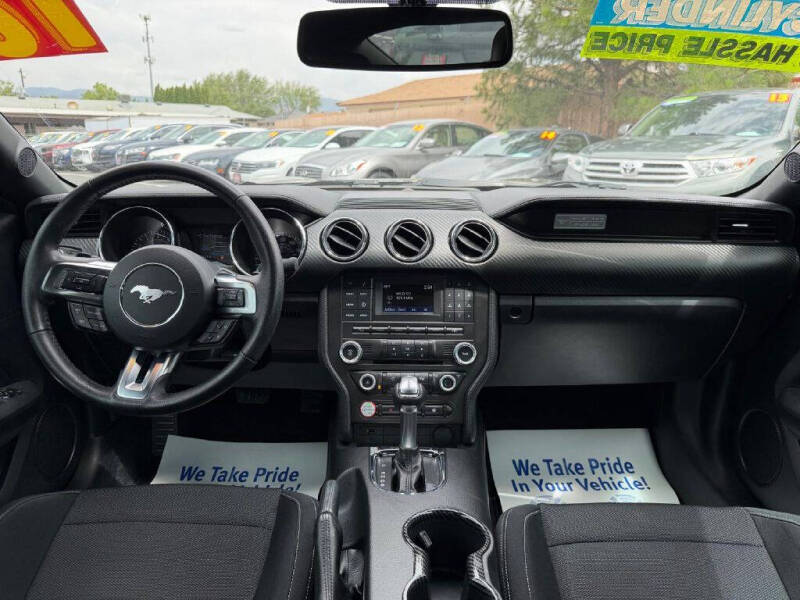 2016 Ford Mustang V6