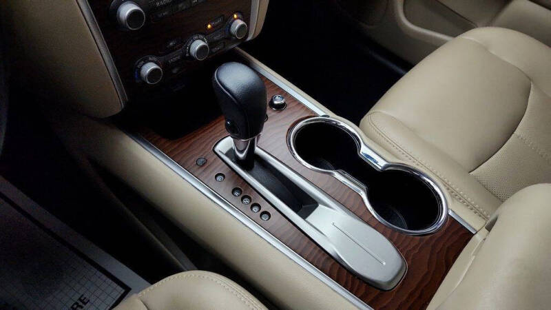 2019 Nissan Pathfinder Platinum