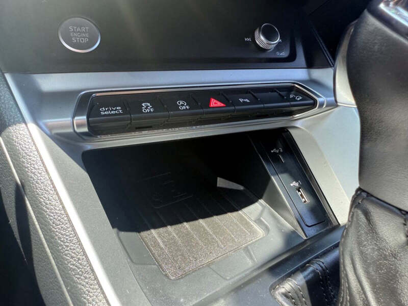 2019 Audi Q3 quattro Premium Plus 45 TFSI