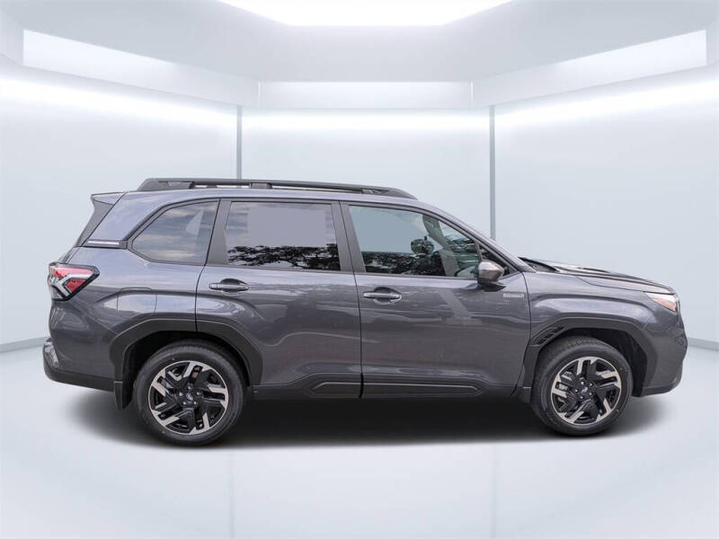 2025 Subaru Forester Premium Hybrid