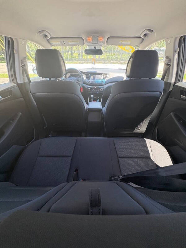 2017 Hyundai Tucson SE