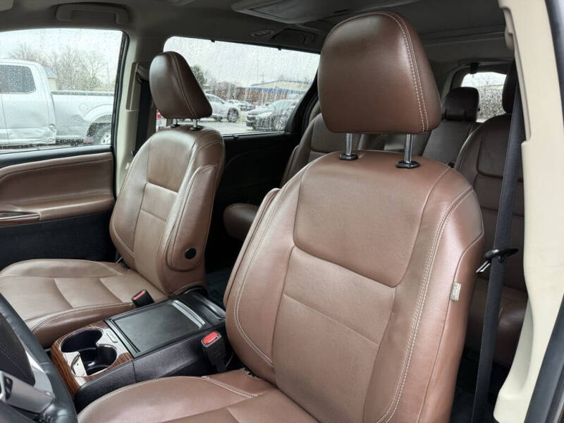 2017 Toyota Sienna