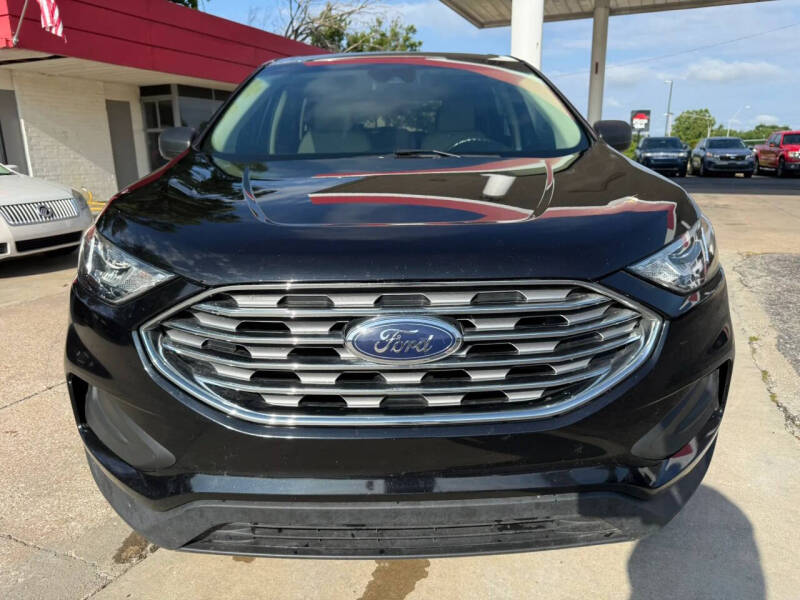 2020 Ford Edge SE