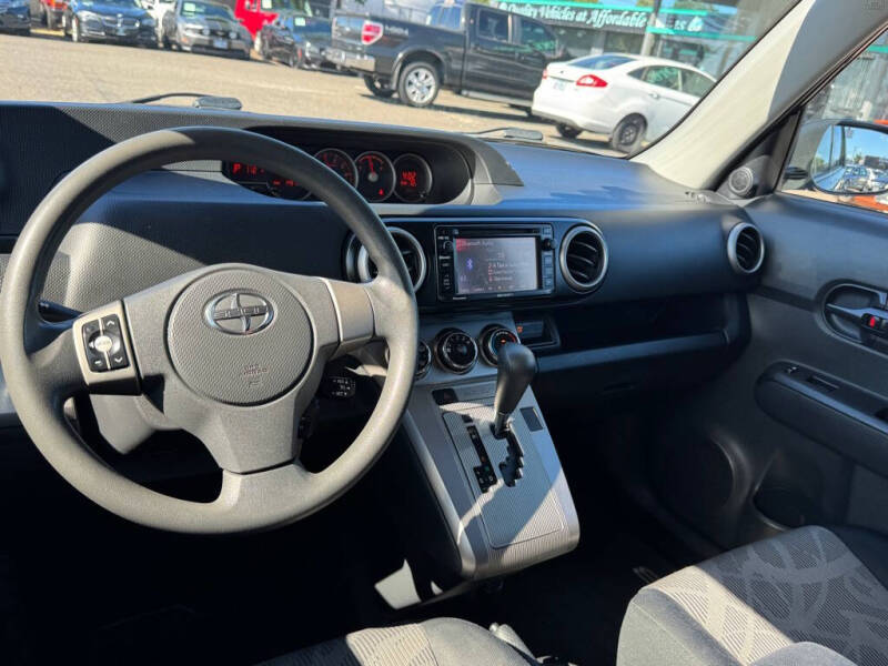 2013 Scion xB