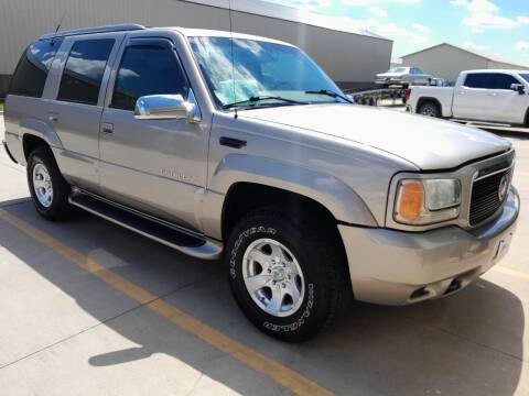 1999 Cadillac Escalade for sale at Pederson's Classics in Sioux Falls SD
