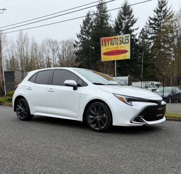 2025 Toyota Corolla Hatchback XSE