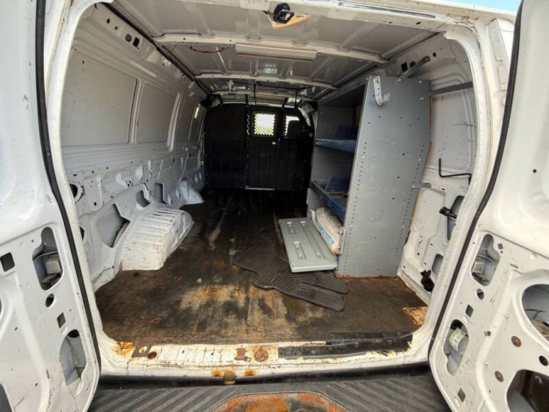 2011 Ford E-Series E-250