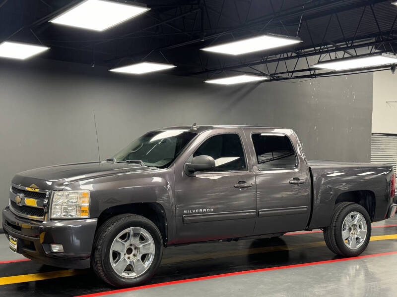 2011 Chevrolet Silverado 1500 for sale at AutoNet of Dallas in Dallas TX