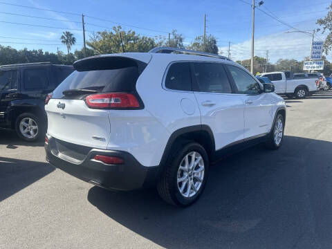 2018 Jeep Cherokee Latitude