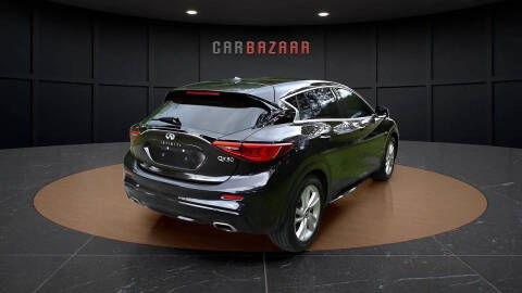 2017 Infiniti QX30 Luxury