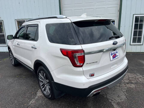 2017 Ford Explorer Platinum