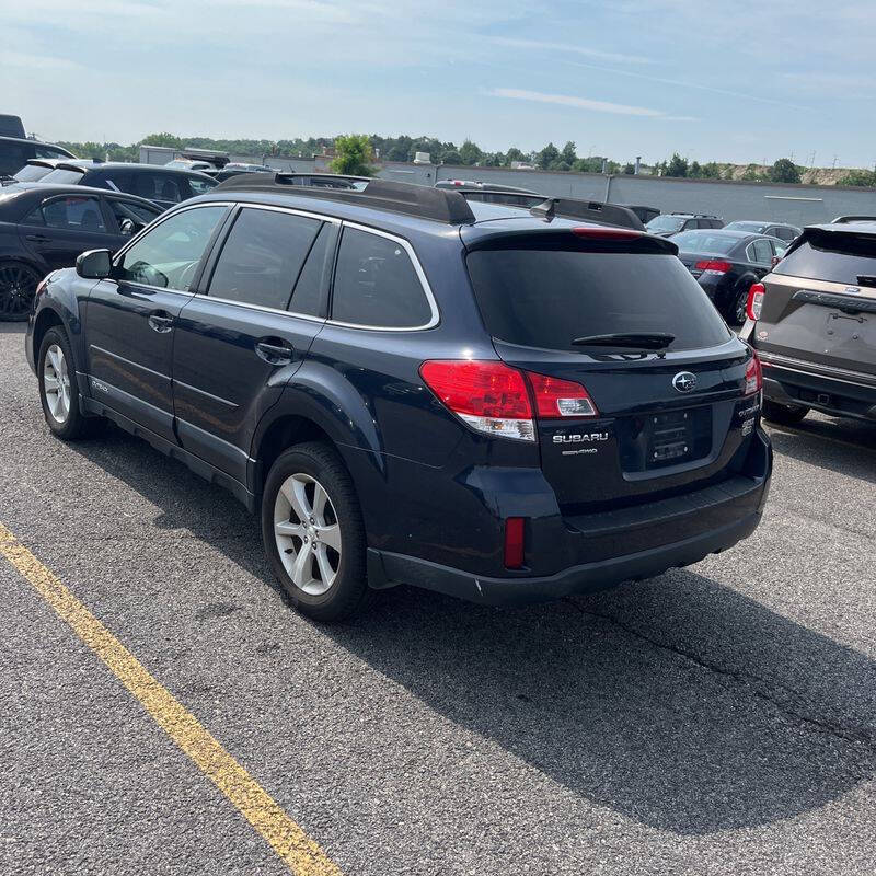 2013 Subaru Outback for sale at Vrbo Motors in Linden, NJ