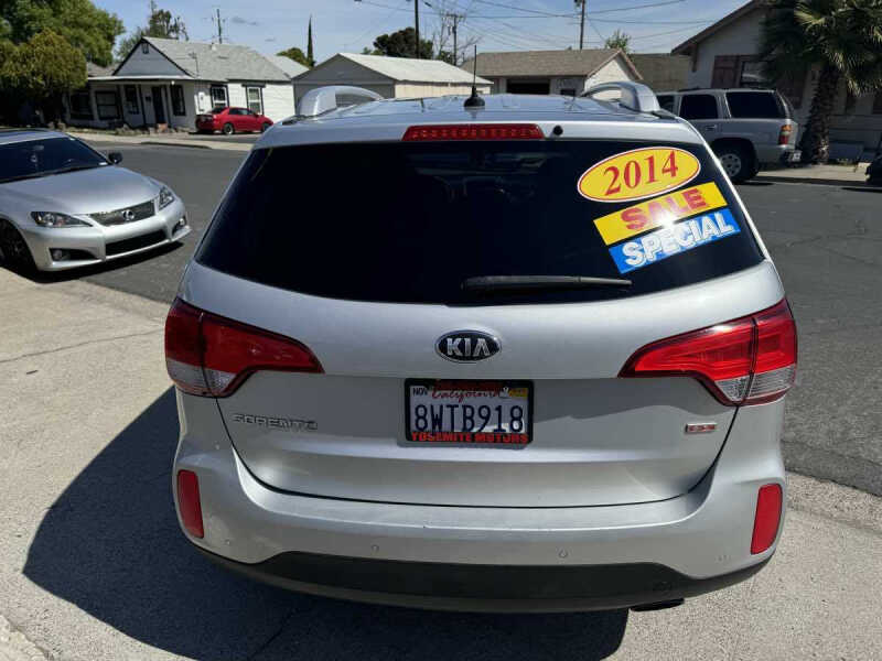 2014 Kia Sorento LX