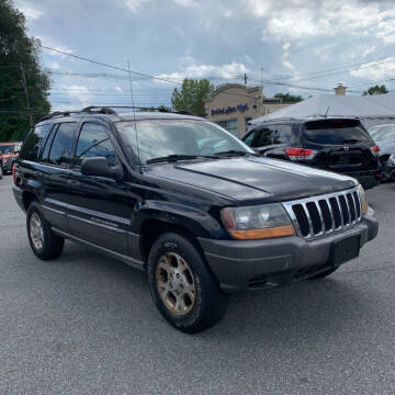 2000 Jeep Grand Cherokee for sale at BUCKEYE DAILY DEALS in Lancaster OH