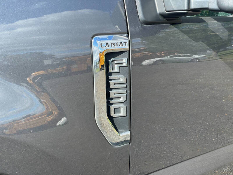 2022 Ford F-250 Super Duty Lariat