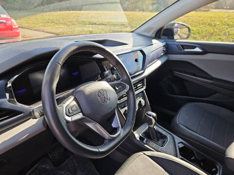 2022 Volkswagen Taos SE