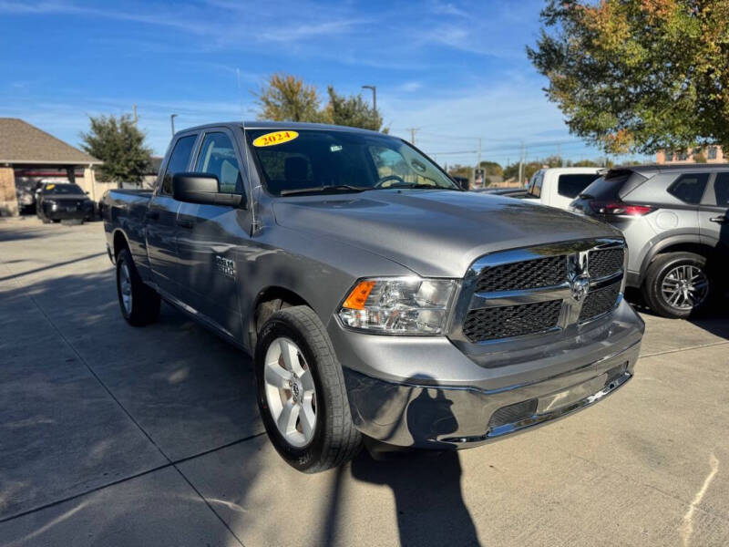 2024 RAM 1500 Classic SLT
