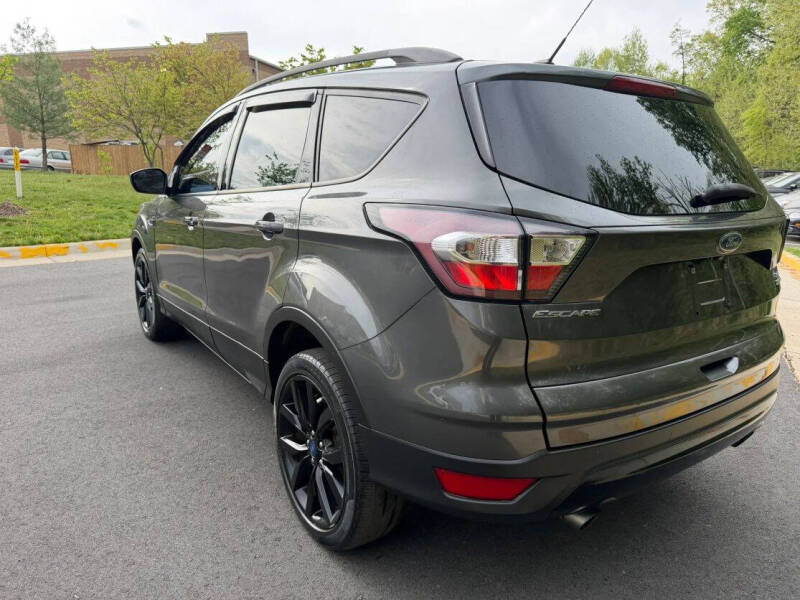 2018 Ford Escape SE