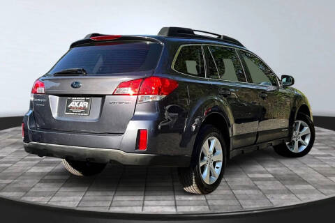 2014 Subaru Outback 2.5i