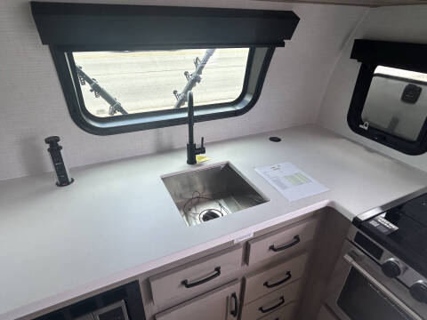 2025 Flagstaff E-PRO FLTE20FK