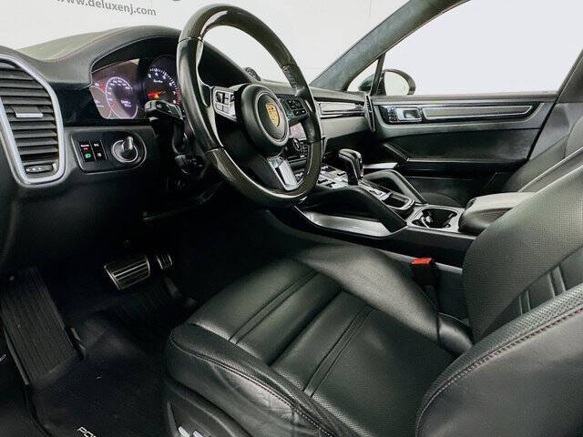 2021 Porsche Cayenne Turbo