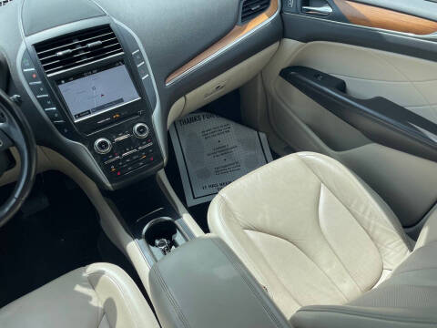 2017 Lincoln MKC Select