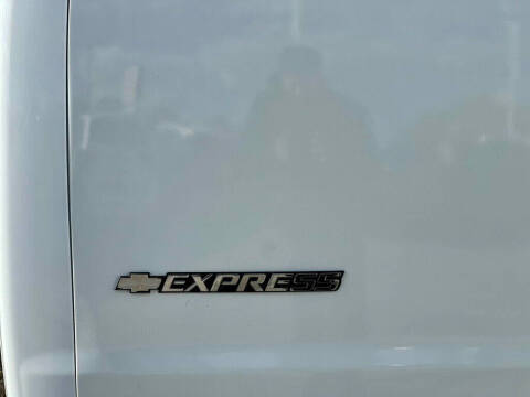 2013 Chevrolet Express LT 3500