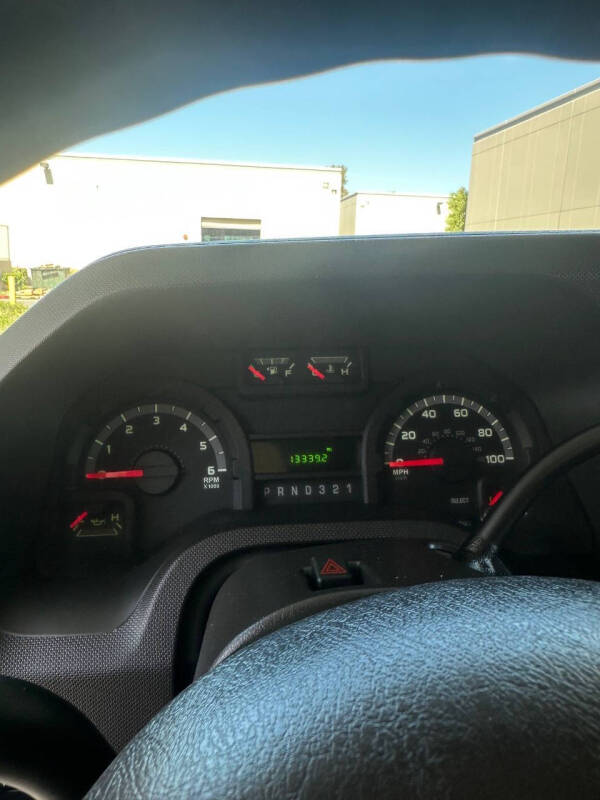 2014 Thor Motor Coach CHATEAU 31L