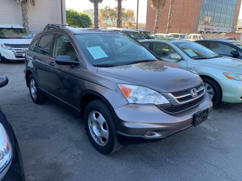 2011 Honda CR-V for sale at In-House Auto Finance in Hawthorne CA