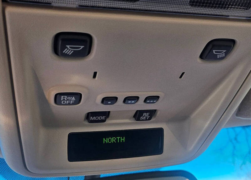 2004 Lincoln Town Car Ultimate