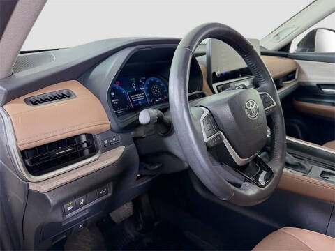 2024 Toyota Grand Highlander Platinum