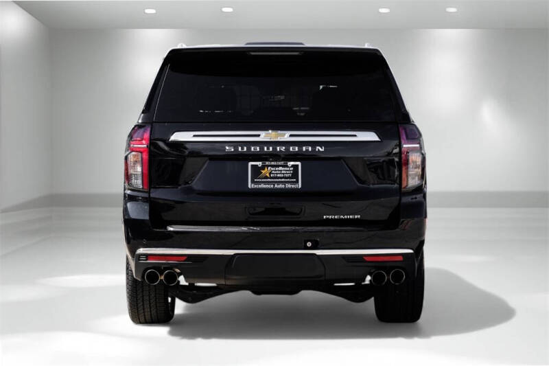 2023 Chevrolet Suburban Premier