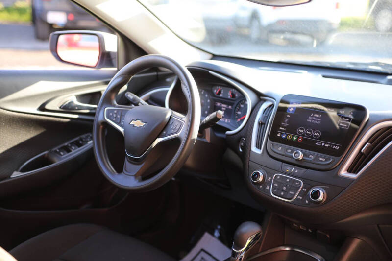 2023 Chevrolet Malibu LT