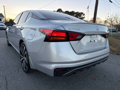 2021 Nissan Altima 2.5 SR