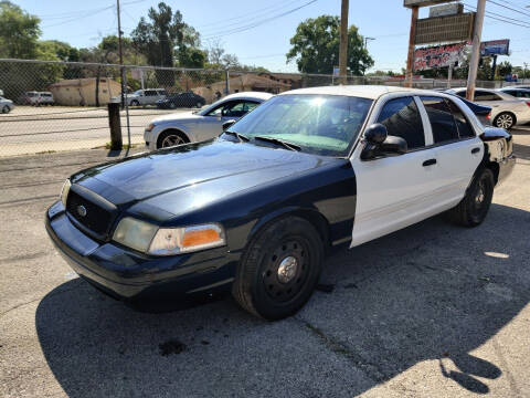 2010 Ford Crown Victoria for sale at Advance Import in Tampa FL