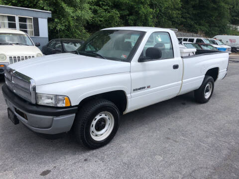2001 Dodge Ram 1500 for sale at J & J Autoville Inc. in Roanoke VA