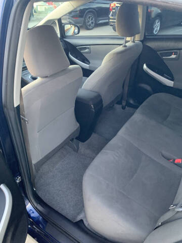 2014 Toyota Prius Two