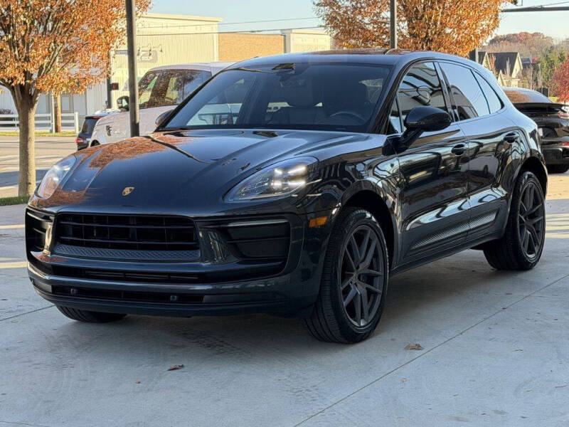 2022 Porsche Macan