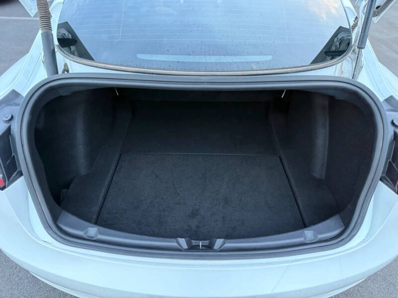 2021 Tesla Model 3 Performance