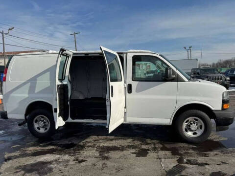 2018 Chevrolet Express 2500