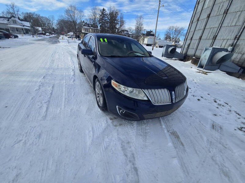 2011 Lincoln MKS
