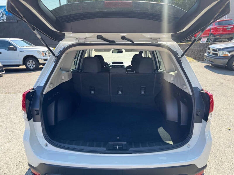 2020 Subaru Forester Premium