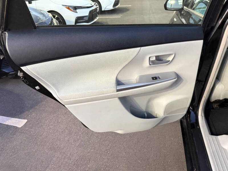 2012 Toyota Prius v Two