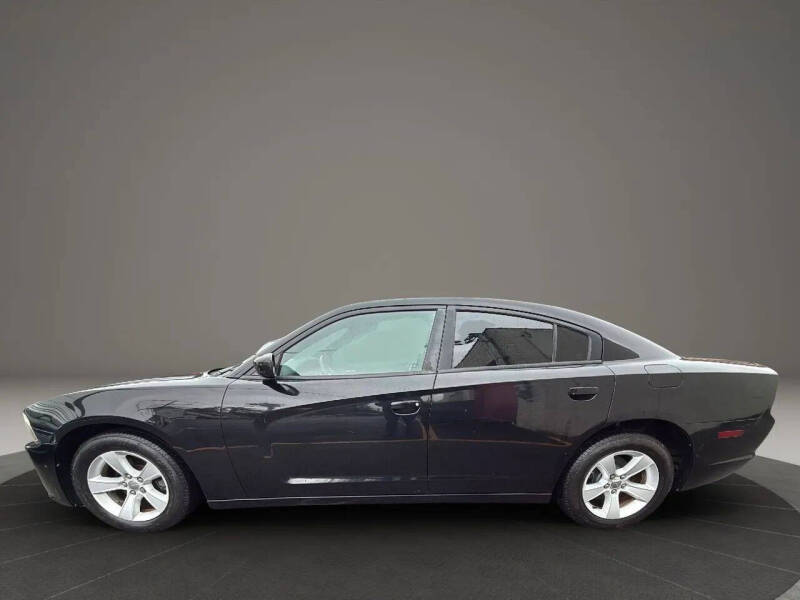 2013 Dodge Charger SE