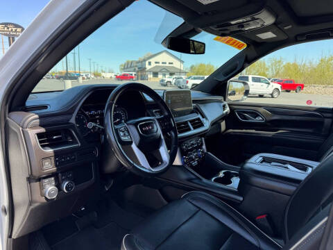 2021 GMC Yukon SLT