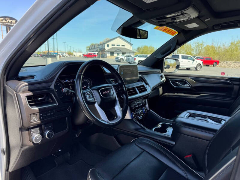 2021 GMC Yukon SLT