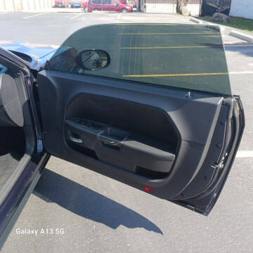 2012 Dodge Challenger SXT