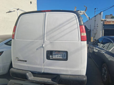 2010 Chevrolet Express 2500