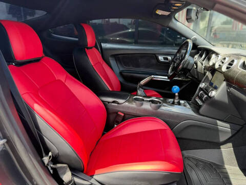 2020 Ford Mustang